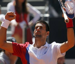 Djokovic, Nadal, Serena Williams advance in Rome
