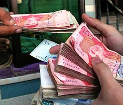 Paid Rs 10 crore to a SL player to fix match: Bookie