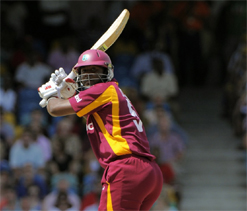 Mumbai Indians signs Smith as replacement for injured Johnson