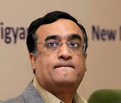 Maken asks Finance ministry to probe black money charges in IPL