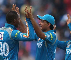 Can Dada lead Pune fightback against Mumbai?