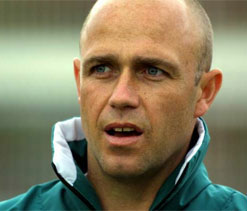 Bangladesh appoints Pybus as new national coach	
