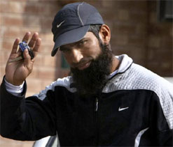 I have valid NOC to play in Dhaka League: Yousuf