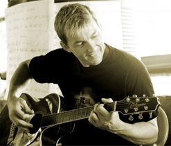Music kept me going in worst of times: Lee