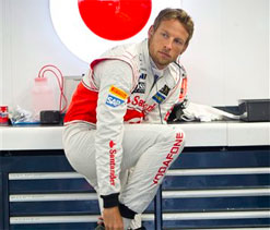 Hamilton insists ‘battling’ Button ‘still a deadly threat