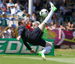‘Rooney is England’s ace in the hole’
