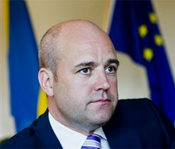 Swedish PM slams Euro 2012 squad for playing ‘bare-bottom target’