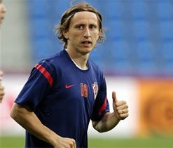 ‘Barcelona keeping tabs on Luka Modric at Euro 2012’
