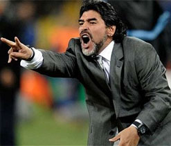 Robben misfiring for Netherlands:  Maradona