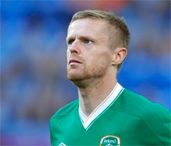 Damien Duff handed captain’s armband on his 100th appearance for Ireland