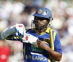 Sri Lanka include uncapped Mendis for first Test against Pak