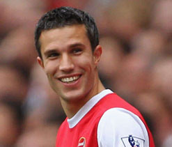 Manchester City set £15m limit on bid to sign Van Persie