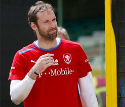Euro 2012: We have to learn from Netherlands` mistakes, says Petr Cech
