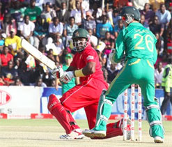 Zimbabwe stun South Africa, clinch T20 Triangular Series