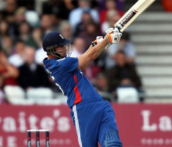 Hales guides Eng to victory in T20; misses ton by one run