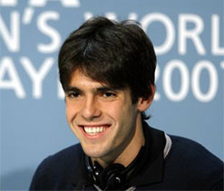 Kaka`s father in talks with AC Milan