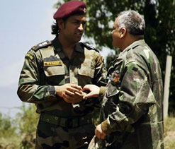 My choice of captain would be me, says Dhoni