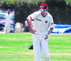Back from break, Gambhir turns up for his office team ONGC