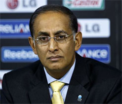Lorgat slams Gavaskar while defending ICC’s verdict to retain Duckworth-Lewis method