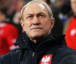 Poland boss Smuda remains confident after Greece draw