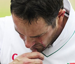 Support for injured Boucher flows in via Twitter	