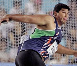 London Olympics: Gowda determined to do well despite money crunch