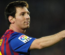 Xavi & Iniesta deserve Ballon d`Or: Messi