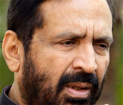 Decision on Suresh Kalmadi’s London visit today