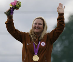 Olympics 2012: Rhode blasts her way to skeet gold, equals world record