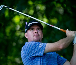 Robert Garrigus takes lead in Canadian Open