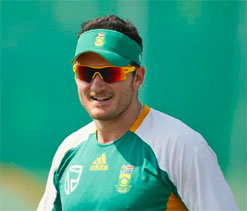 Smith challenges teammates to displace England from No.1 ranking