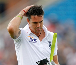 Pietersen apologizes for sending 'provocative' texts to Proteas players