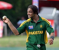 Akhtar ready to become Pakistan’s next bowling coach if PCB gives nod