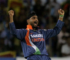 Harbhajan roars back to form with 7-wicket match haul