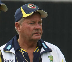 OZ coach surprised over omission of Younis, Gul from Pak team