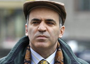Kasparov cleared of charges of participating in illegal rally