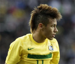 Neymar double continues Santos revival