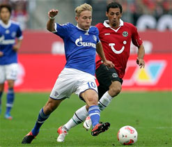 Bundesliga 2012: Schalke and Hannover tie match 2-2
