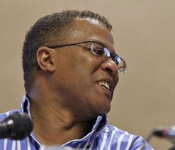 New chairman for Majola hearing