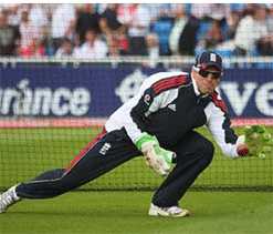 Pietersen holding England cricket to ransom for ‘big’ IPL money: Bob Willis