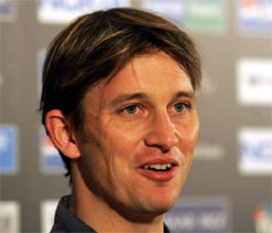 Shane Bond willing to become Black Caps’ bowling coach