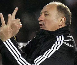 Scolari wants to return to EPL