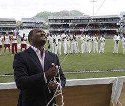 Lara hails late father, siblings in Hall of Fame honour 