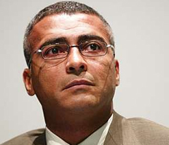 Romario asks government to sack national coach