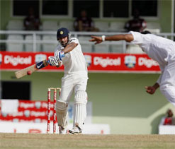Vijay`s unbeaten ton puts ROI in command
