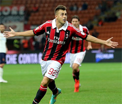 El Shaarawy inspires AC Milan to their first victory at home