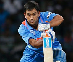 Don`t criticise 5-bowler theory on basis of one failure: Dhoni