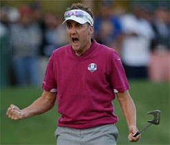 Ryder Cup: Europe still in hunt
