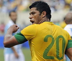 Chelsea target Hulk signs for Russian side Zenit in ‘incredible’ £39.5m move