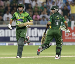 Australia go down to Pakistan in first T20